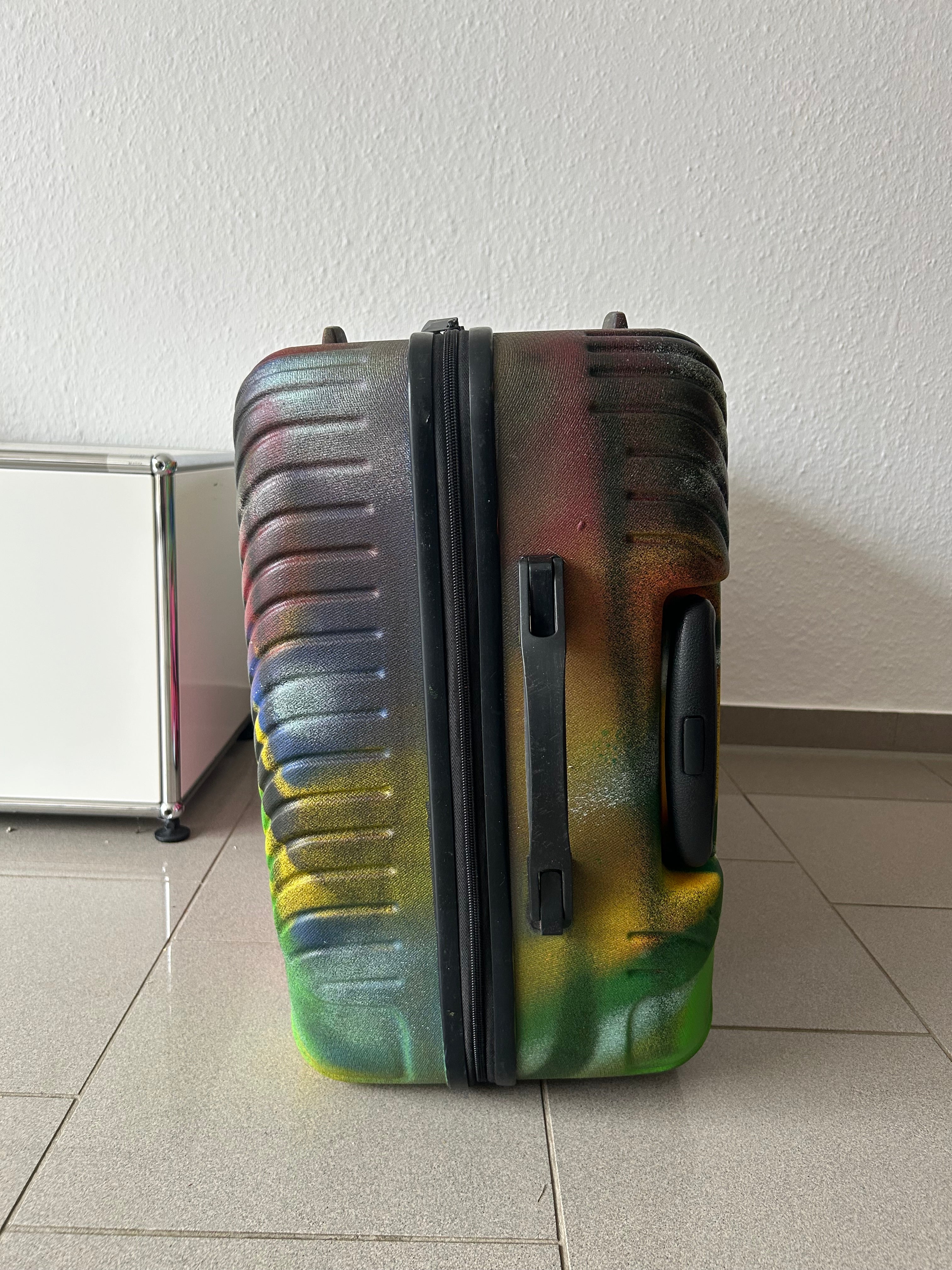 Suitcase - Enter